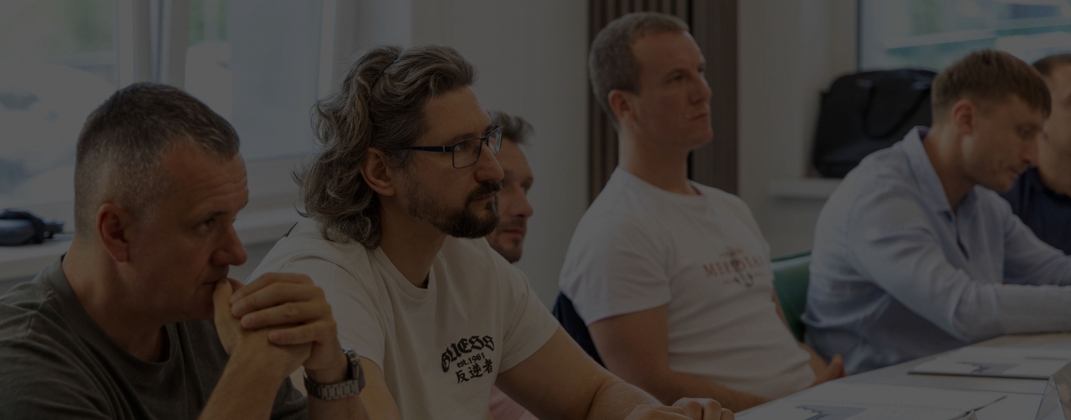 «Я забираю мяч у всех»: как один волейбольный матч изменил управление компанией