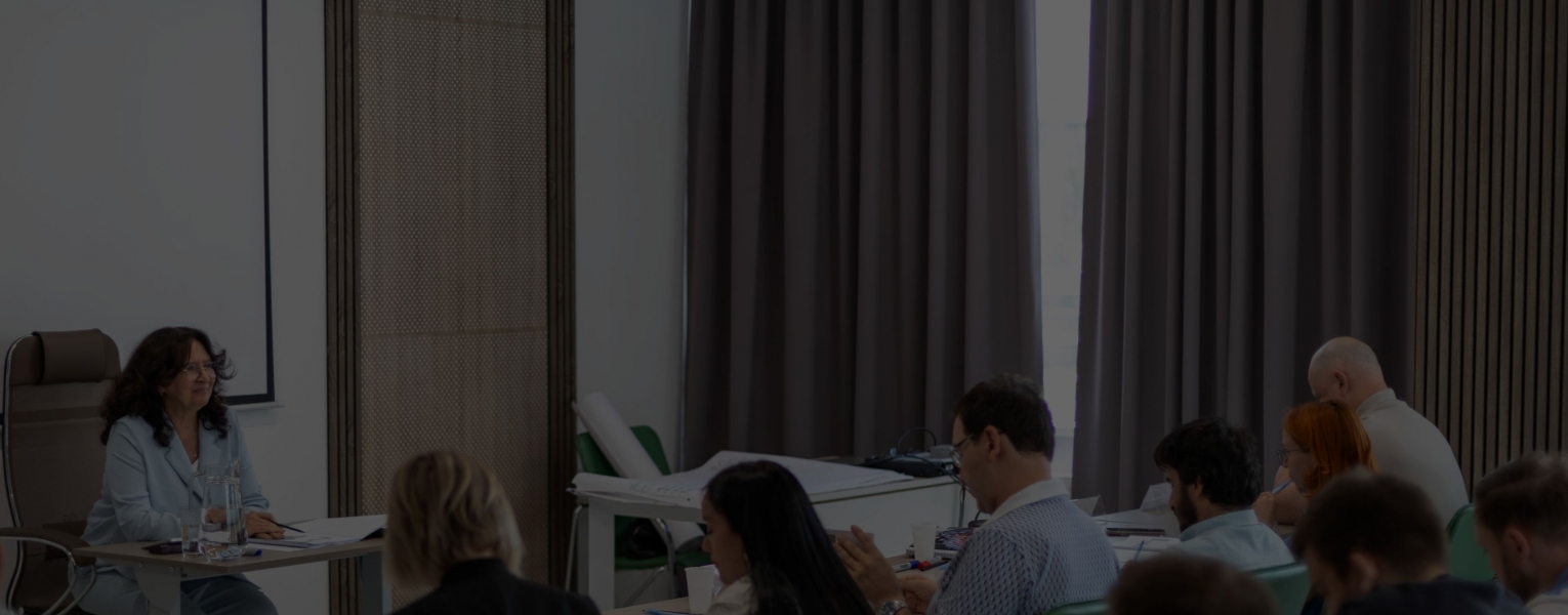 Как построить бизнес-стратегию: 4 ключевых блока и стратегический алгоритм